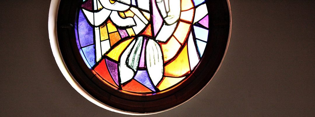 2024 02 16 church-window-2076004_1280 pixabay (1)